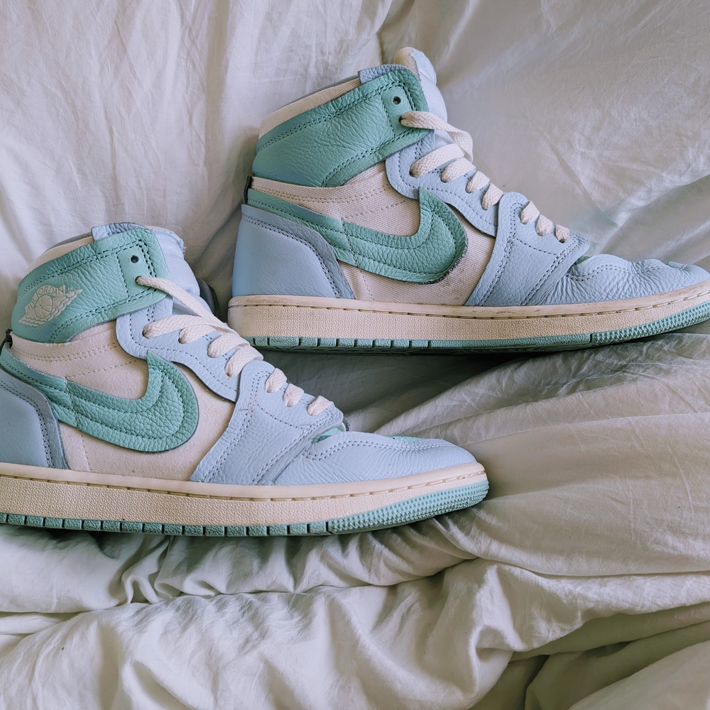 Nike Women's Pastel Green and White High-Top Sneakers